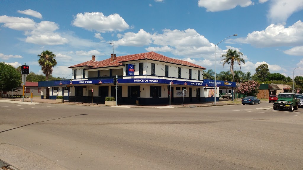 Prince Of Wales Tavern | 36 Sydney St, Muswellbrook NSW 2333, Australia | Phone: (02) 6543 1024