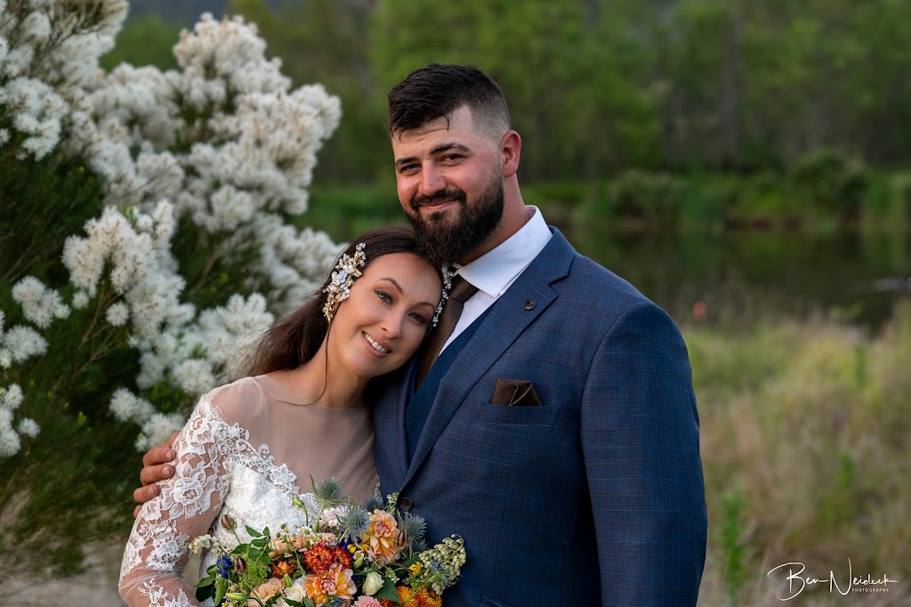 Ben Neideck Photography | 17 Belmore Dr, Withcott QLD 4352, Australia | Phone: 0409 342 643