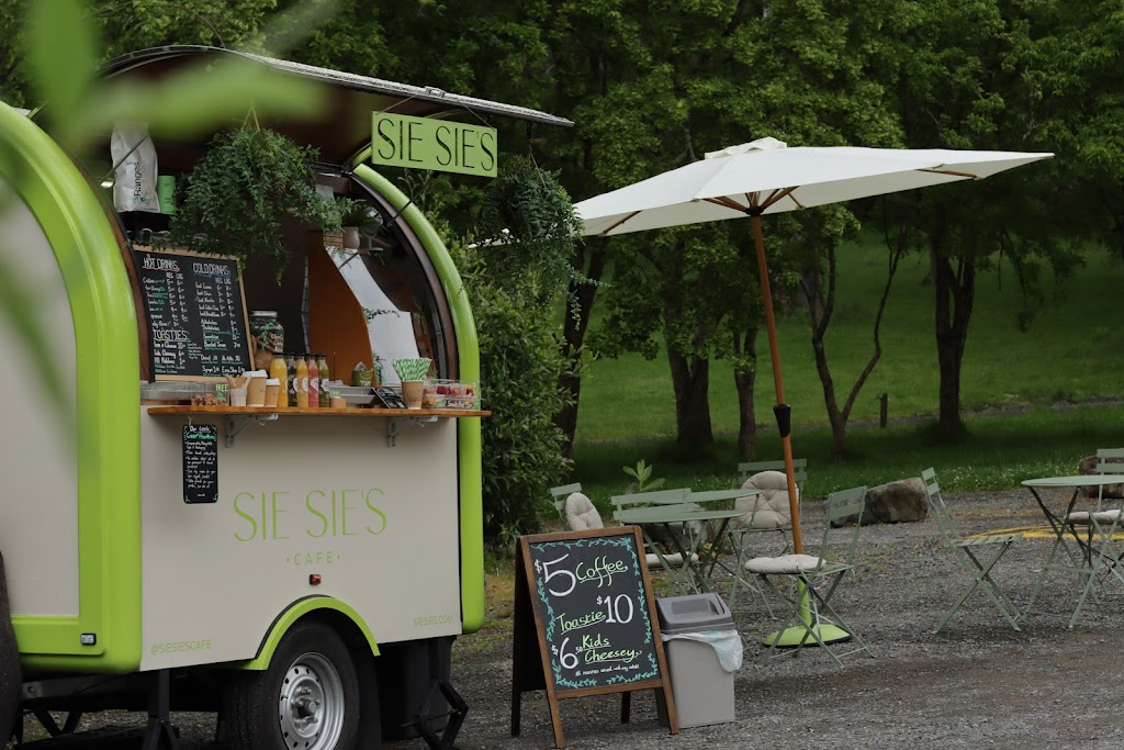 Sie Sies Cafe | Maroondah Dam, Access Road, Healesville VIC 3140, Australia | Phone: 0488 116 630