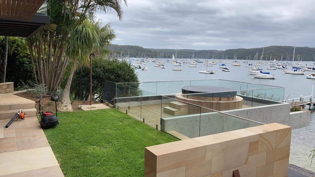 Pittwater lawn and gardens | Barrenjoey Rd, Avalon Beach NSW 2107, Australia | Phone: 0420 902 107