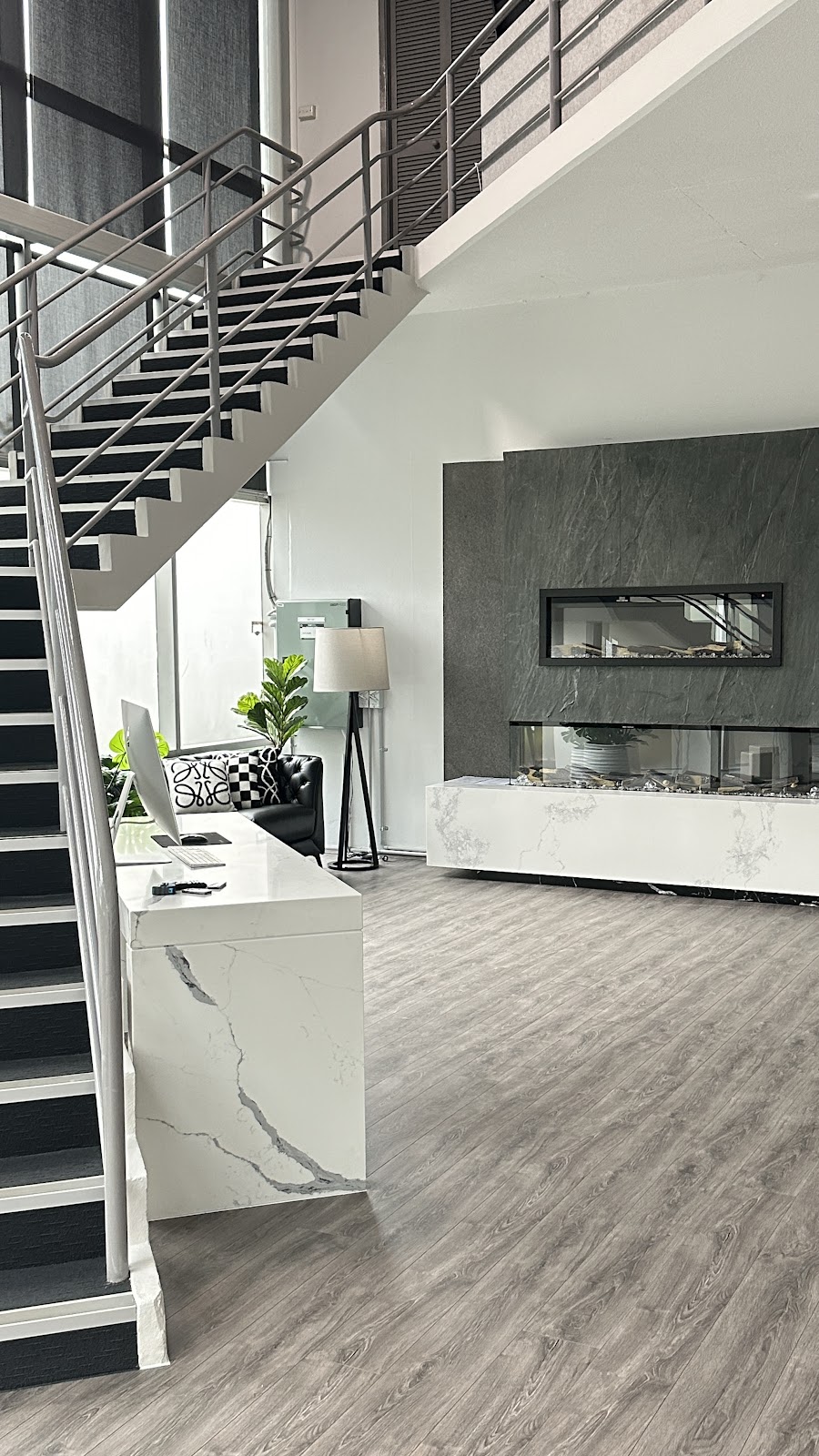 Moda Living | Unit 8/17 Stanton Rd, Seven Hills NSW 2147, Australia | Phone: 1300 040 677