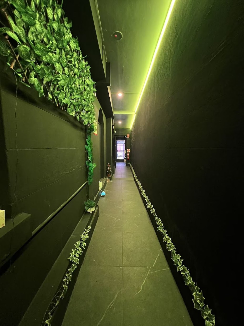 48 Velvet Rose - Erotic Massage | 48 Kellett St, Potts Point NSW 2011, Australia | Phone: 0485 704 848