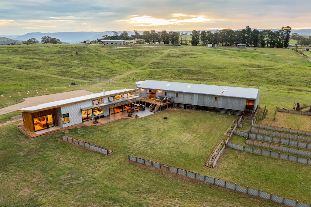 The Overflow | 50 Blaxland Rd, Kanimbla NSW 2790, Australia | Phone: 0429 879 115