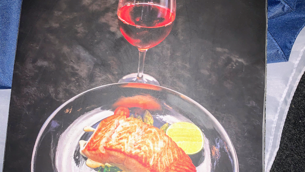 Lobster Tail Seafood Restaurant | Westfield, level 5/500 Oxford St, Bondi Junction NSW 2022, Australia | Phone: (02) 9387 8637