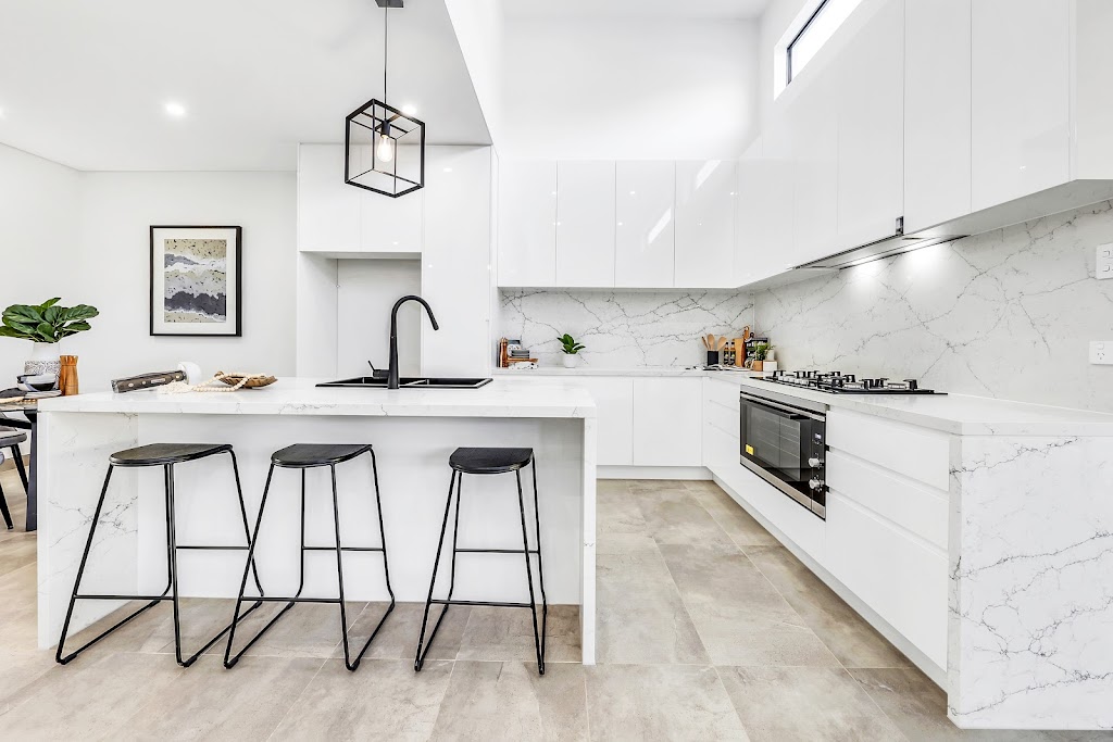 Fine Estate Photographs | 150 Eagleview Rd, Minto NSW 2566, Australia | Phone: 0431 567 185
