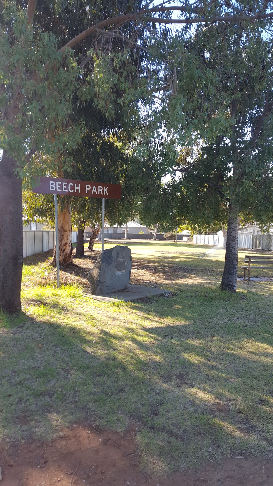 Beech Park | park | 193A Bathurst St, Condobolin NSW 2877, Australia