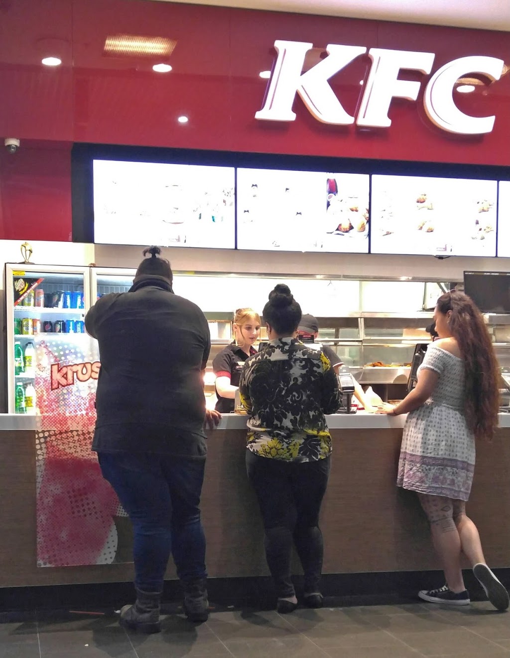 KFC | meal takeaway | Springfield Town Centre Food Court, 1 Main St, Springfield Central QLD 4300, Australia | 0734700094 OR +61 7 3470 0094
