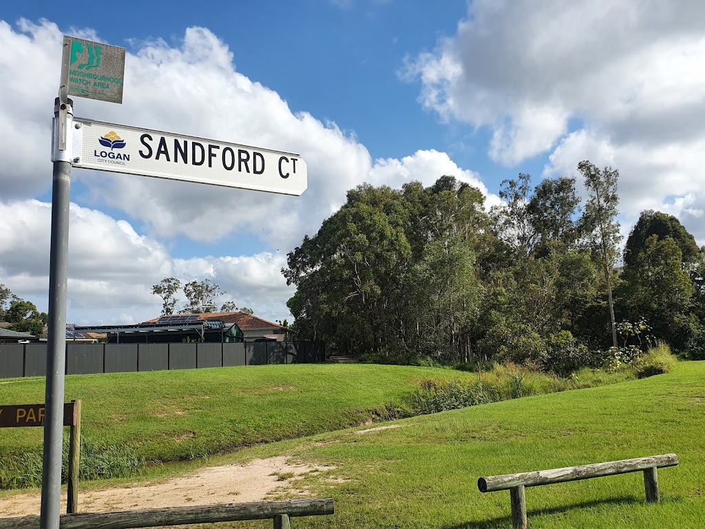 Spurway park | park | 4 Sandford Ct, Heritage Park QLD 4118, Australia | 0403718393 OR +61 403 718 393