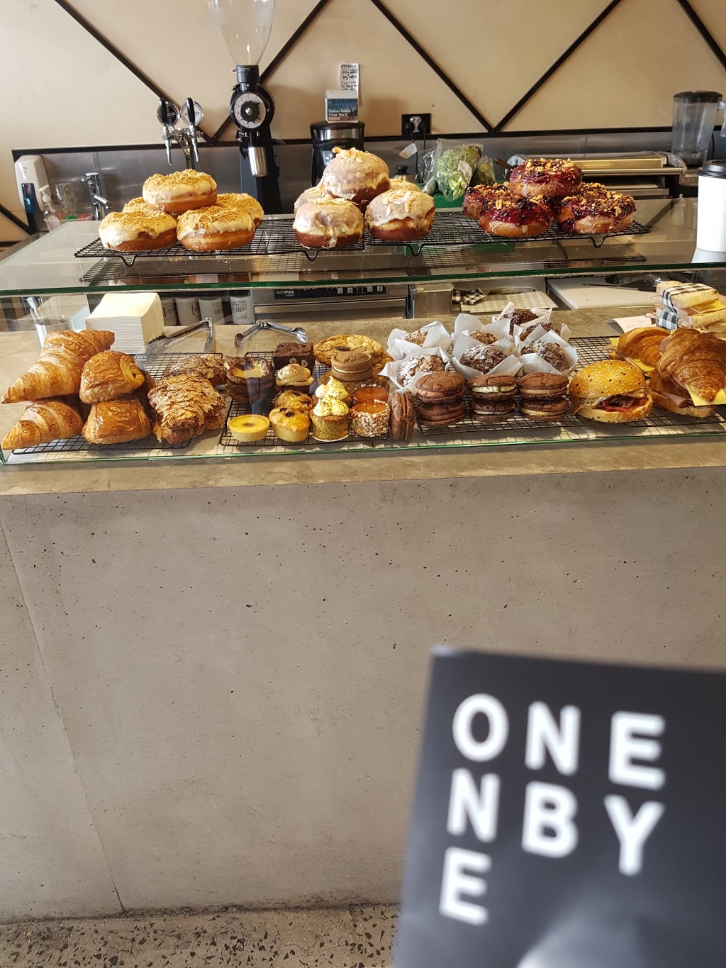 One By One | cafe | 37 McFarlane St, Keilor East VIC 3033, Australia | 0393254769 OR +61 3 9325 4769