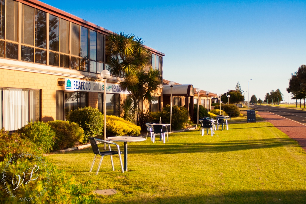Lacepede Bay Motel & Restaurant | 1 Marine Parade, Kingston SE SA 5275, Australia | Phone: (08) 8767 2444