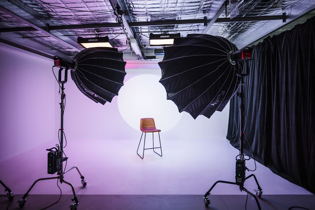 Newy Studio | Unit 4/5B Murray Dwyer Cct, Mayfield West NSW 2304, Australia | Phone: 0421 732 817