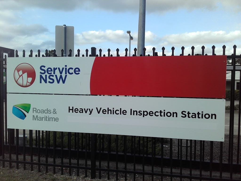 Service NSW | local government office | 1-15 River St, Silverwater NSW 2128, Australia | 137788 OR +61 137788