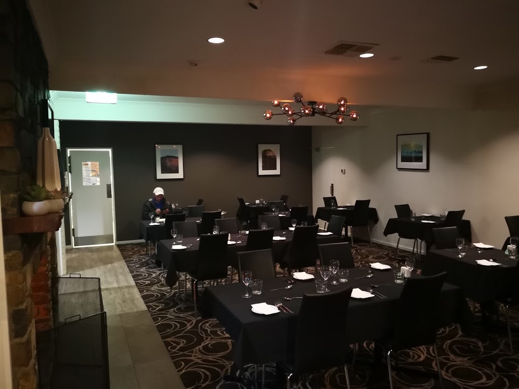 THE EweN Me Restaurant | Thunderbird Motel, 264 Comur St, Yass NSW 2582, Australia | Phone: (02) 6226 1158