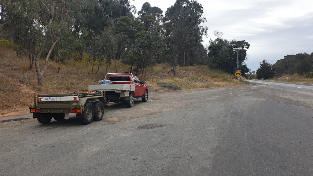 Kyeamba Gap East Rest Area | parking | Hume Hwy, Kyeamba NSW 2650, Australia | 132213 OR +61 132213