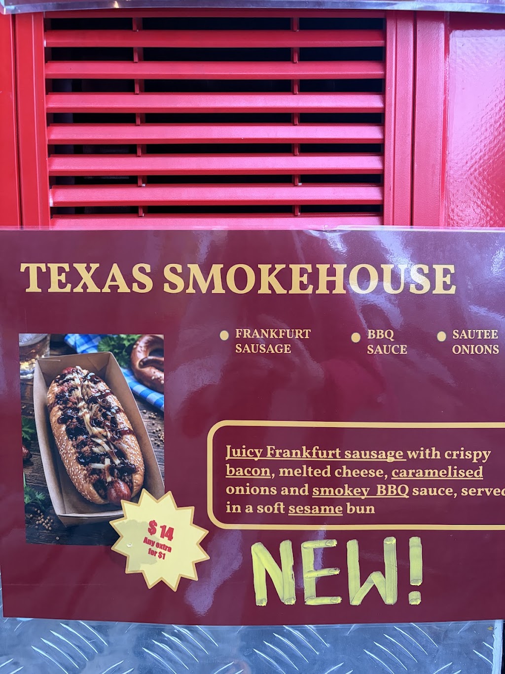 Hot Dogs of the World | 7 Wonga Rd, Yowie Bay NSW 2228, Australia | Phone: 0434 337 043