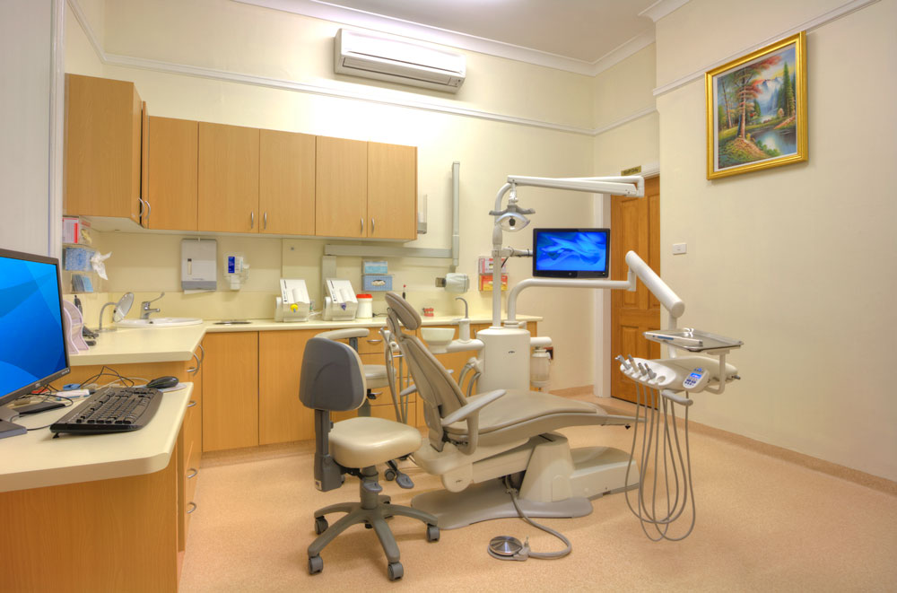 Homebush Dental Surgery | dentist | 41 Abbotsford Rd, Homebush NSW 2140, Australia | 0297467799 OR +61 2 9746 7799