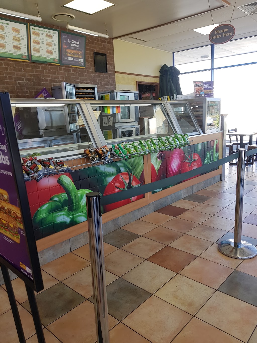 Subway® Restaurant | 145-149 King St, Warrawong NSW 2502, Australia | Phone: (02) 4276 2921