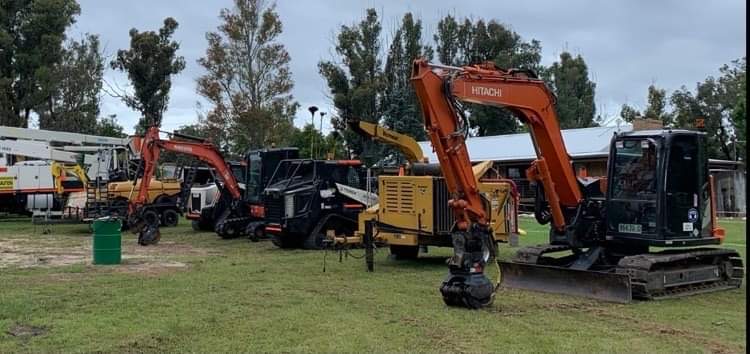 Eurobodalla Plant Hire | 3 Shelley Rd, Moruya NSW 2537, Australia | Phone: 0417 889 723