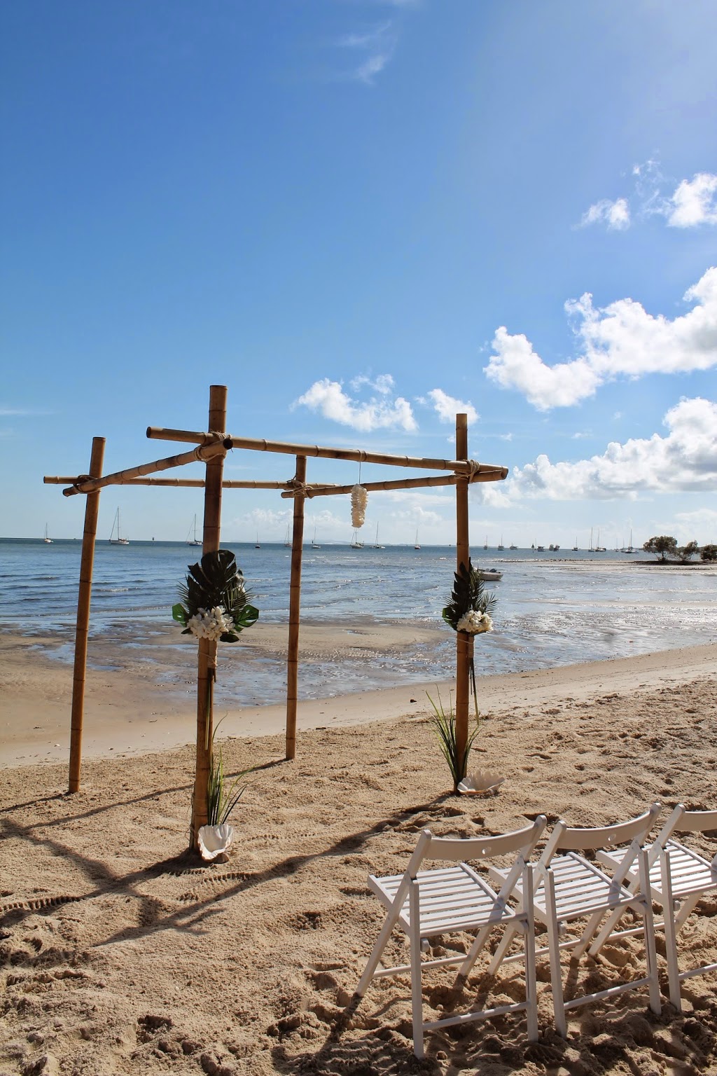 By The Seaside Events - Stradbroke Island Weddings and Events | 15 Bingle Rd, Dunwich QLD 4183, Australia | Phone: 0400 001 639