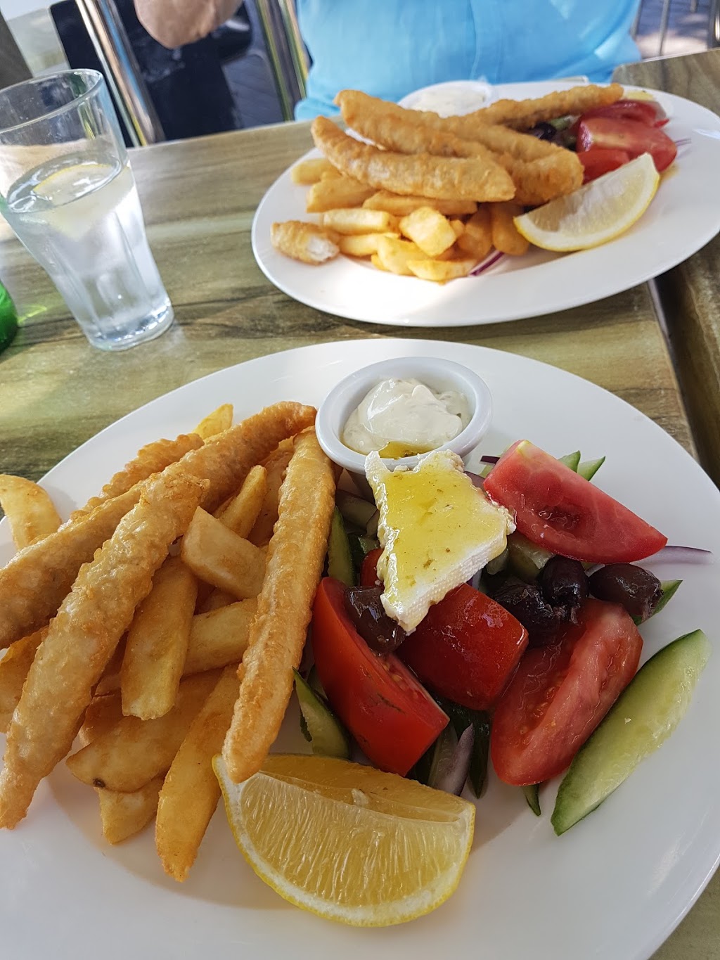 Cafe La Mer | cafe | 570 Royal Esplanade, Manly QLD 4179, Australia | 0738933177 OR +61 7 3893 3177