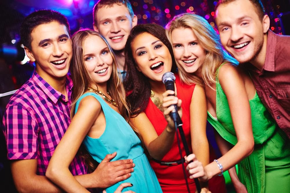 Moonlight Magic Karaoke | night club | 283 Belmore Rd, Riverwood NSW 2210, Australia | 0424846755 OR +61 424 846 755