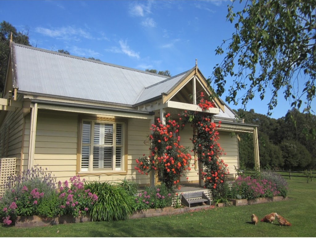 Country Gables Cottage | lodging | 145 Caithness Rd, Koonwarra VIC 3954, Australia | 0419896654 OR +61 419 896 654