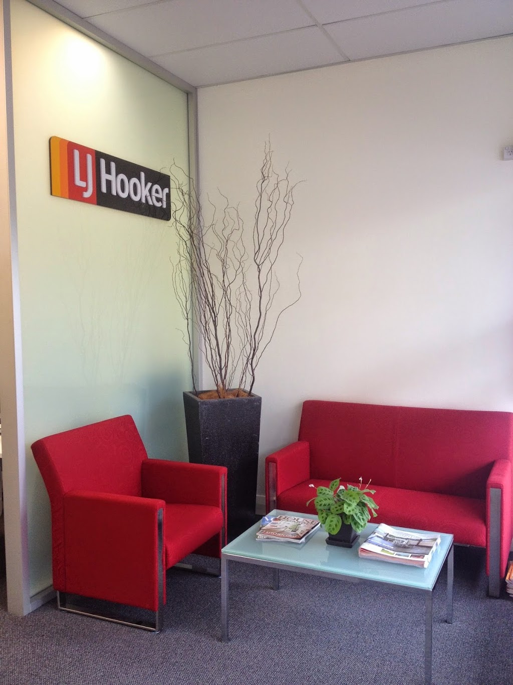 LJ Hooker Mortdale | real estate agency | 11A Morts Rd, Mortdale NSW 2223, Australia | 0295704488 OR +61 2 9570 4488