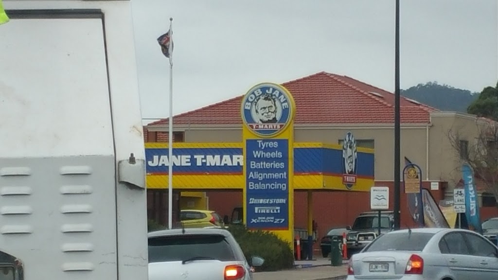 Bob Jane T-Marts | 1 Montacute Road, Cnr Lower North East Rd, Campbelltown SA 5074, Australia | Phone: (08) 8336 7633