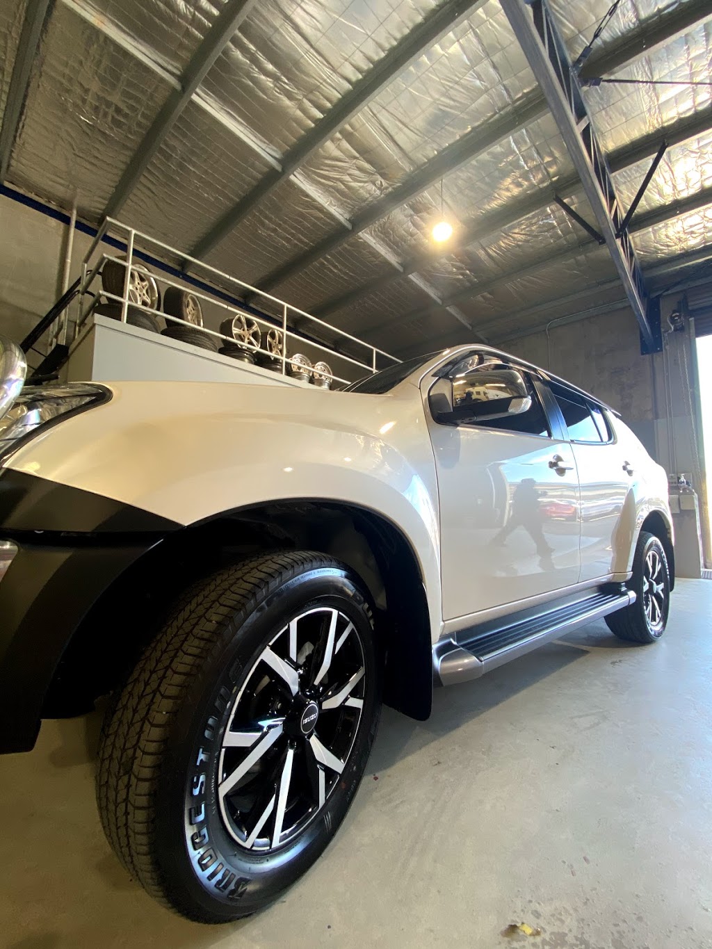 Darren Gersbach Automotive Touch-Up Repairs | Unit 6 corner Bourke &, River St, Dubbo NSW 2830, Australia | Phone: 0402 248 836