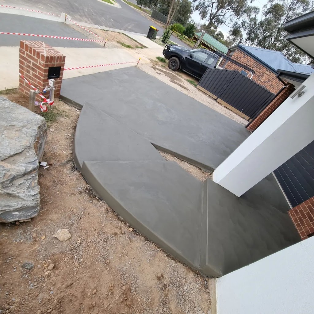 TJH Construction | 52 Lethebys Rd, Sailors Gully VIC 3556, Australia | Phone: 0447 672 176