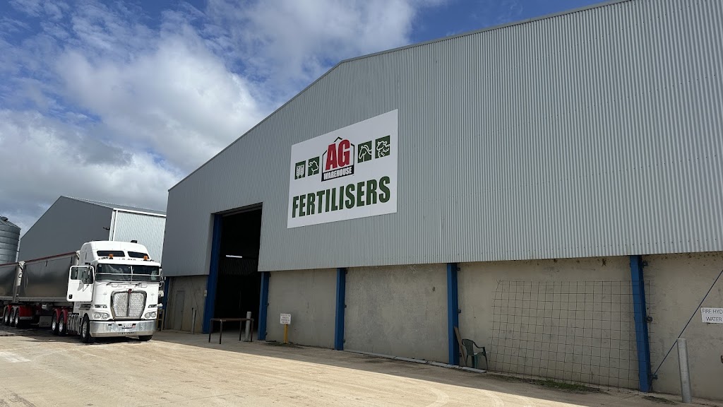 AG Warehouse Howlong Fertiliser, Ag Chem & Seed Depot | 7 Howlong-Balldale Rd, Howlong NSW 2643, Australia | Phone: (02) 6050 4100