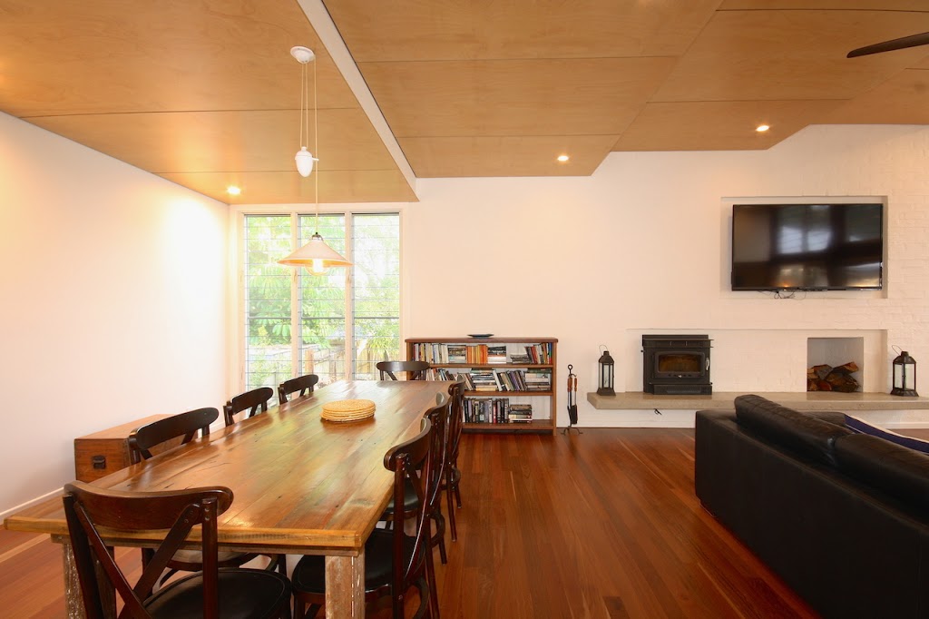 Cavvanbah Seaside Cottage | 24 Cavvanbah St, Byron Bay NSW 2481, Australia | Phone: (02) 6685 6985