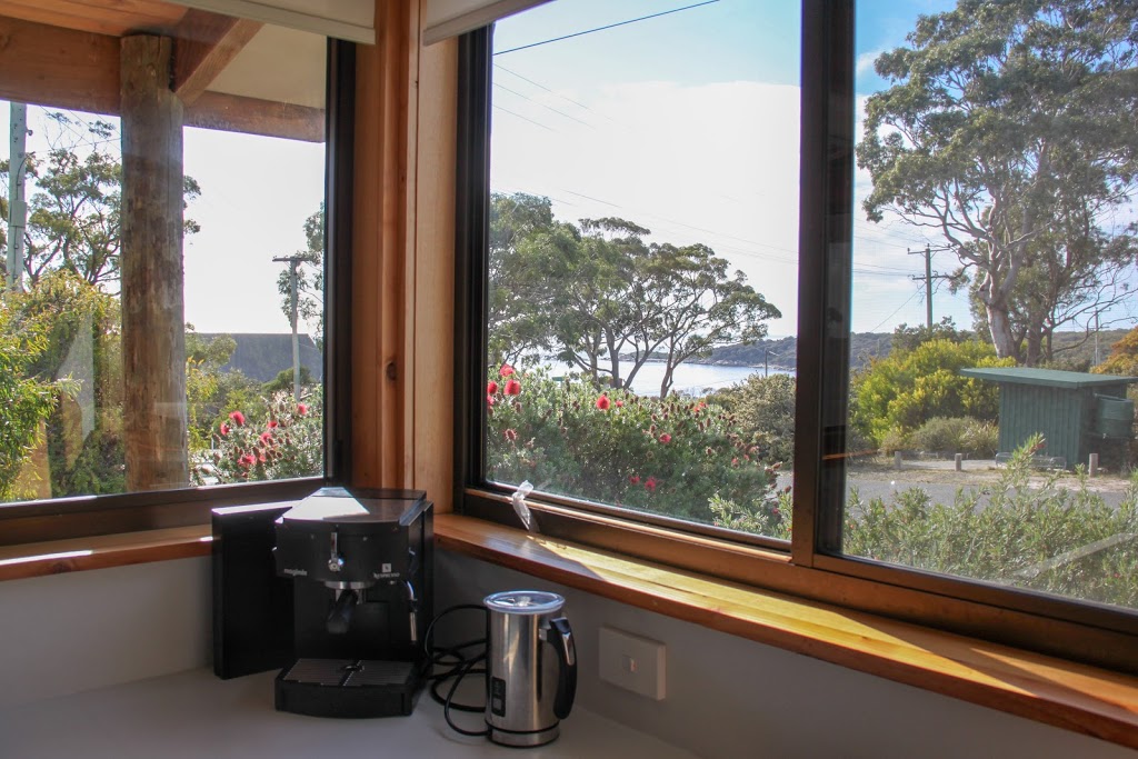 Robins Nest | 1 Felmingham St, Binalong Bay TAS 7216, Australia | Phone: 0407 808 738