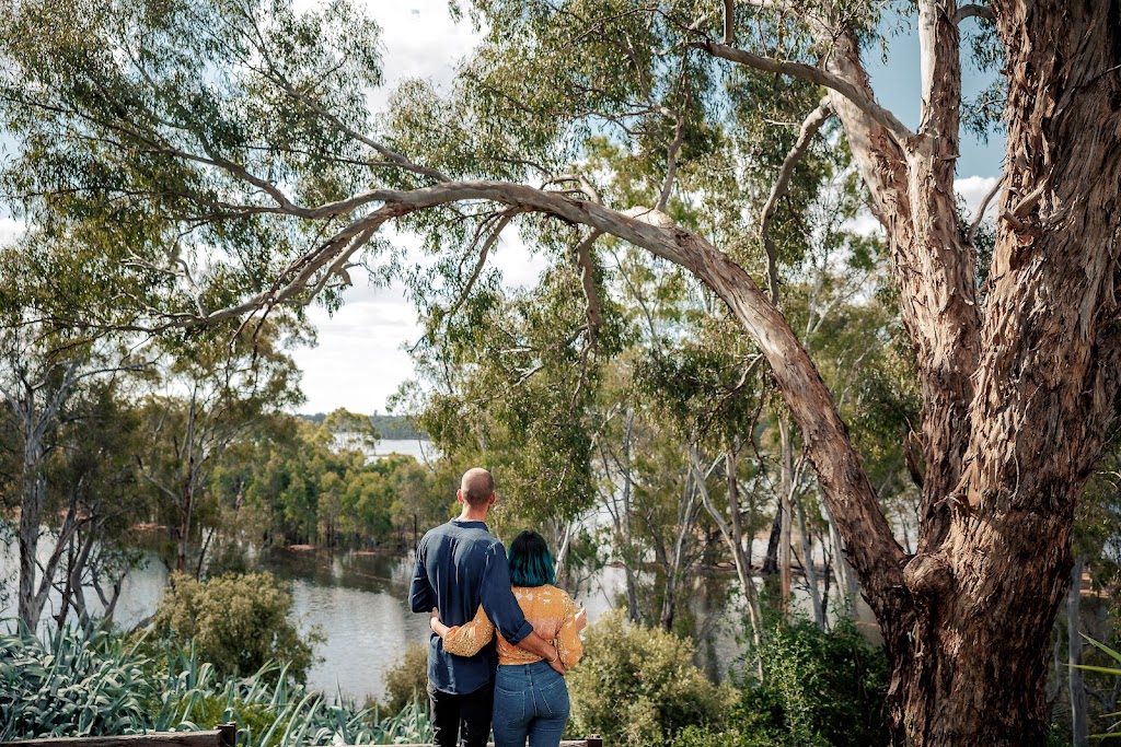 Lakeside Restaurant | 12 Moodemere Rd, Rutherglen VIC 3685, Australia | Phone: (02) 6032 9449