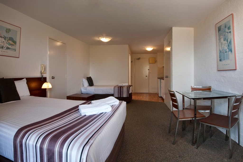 Atrium Hotel Mandurah | 65 Ormsby Terrace, Mandurah WA 6210, Australia | Phone: (08) 9535 6633
