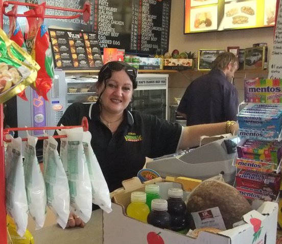 Jenkins Friendly Grocer | supermarket | 173 Jenkins Ave, Whyalla Norrie SA 5608, Australia | 0886450692 OR +61 8 8645 0692