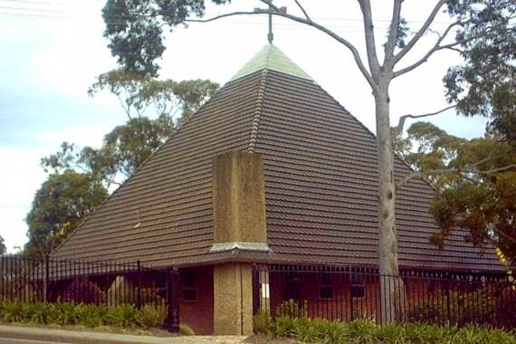 Saint Marys Warners Bay Church | church | 2 Bayview St, Warners Bay NSW 2282, Australia | 0249582031 OR +61 2 4958 2031