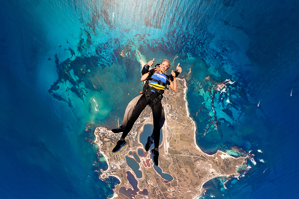 Skydive Geronimo | Brand Way, Rottnest Island WA 6161, Australia | Phone: 1300 449 669
