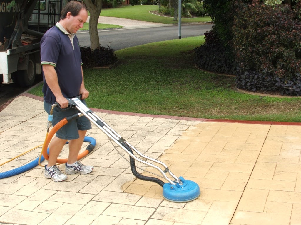 Rapid Carpet Cleaning and Pest Control | 242 Panorama Dr, Thornlands QLD 4164, Australia | Phone: (07) 3821 3015