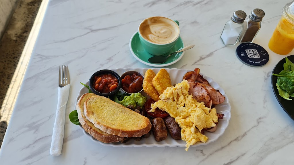 The Alofa Sands Surf Club Cafe | 2 Headland Dr, Nambucca Heads NSW 2448, Australia | Phone: 0474 785 041