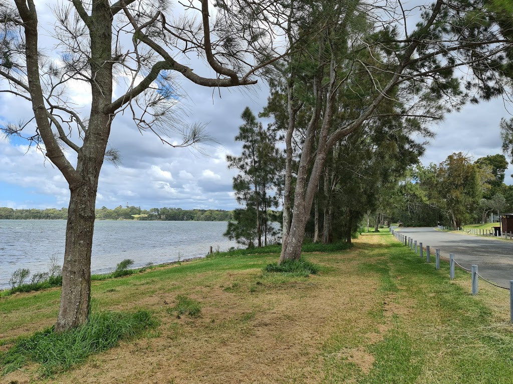 Myuna Bay Foreshore Reserve Playground | 17 Wangi Rd, Myuna Bay NSW 2264, Australia | Phone: (02) 4921 0333