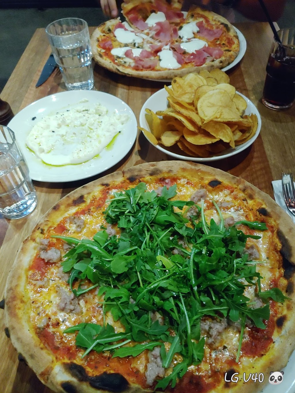Julius Pizzeria | meal takeaway | 77 Grey St, South Brisbane QLD 4101, Australia | 0738442655 OR +61 7 3844 2655