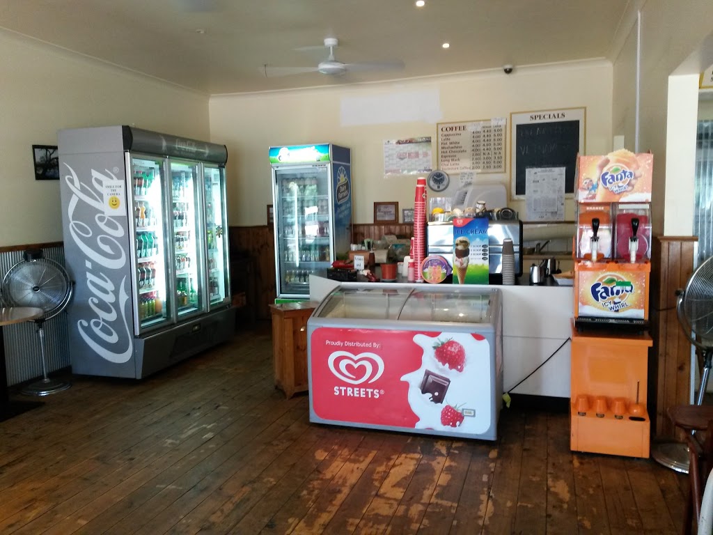 Dunedoo Pie Shop | bakery | 56 Bolaro St, Dunedoo NSW 2844, Australia | 0263751550 OR +61 2 6375 1550