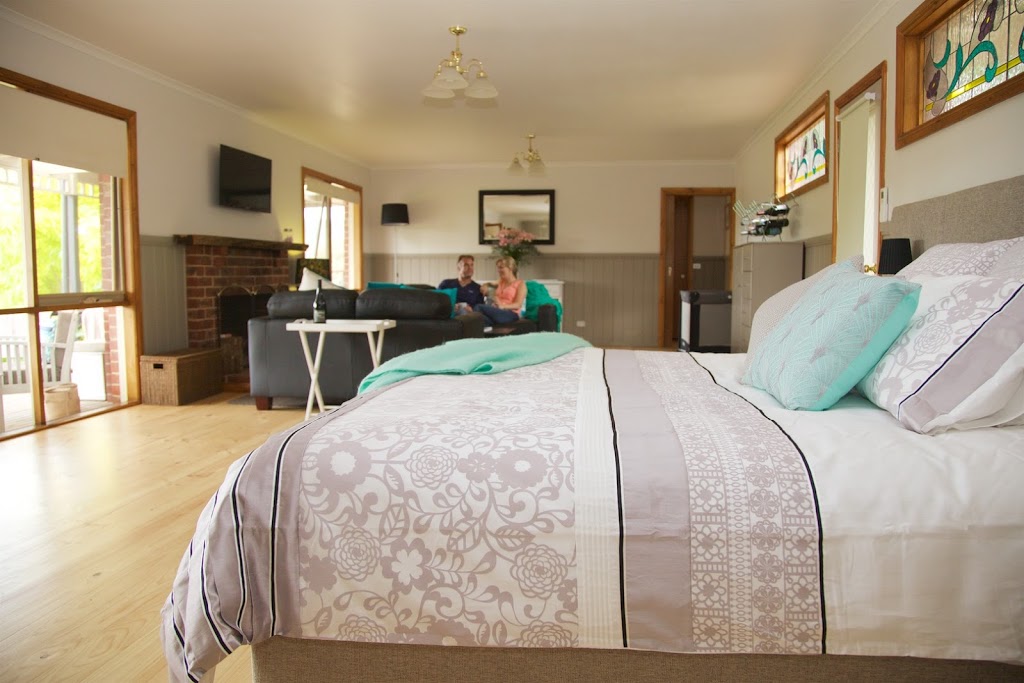 Grevillea Rise Bed & Breakfast | lodging | 60 Gruyere Rd, Gruyere VIC 3770, Australia | 0407511027 OR +61 407 511 027