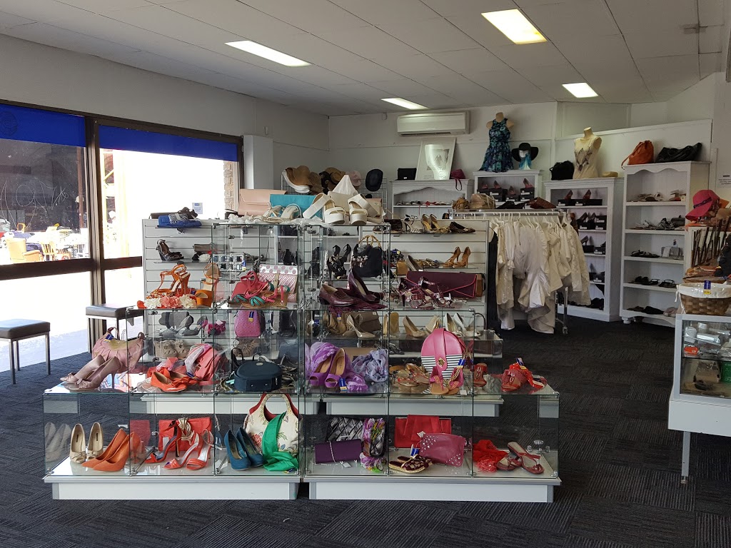 Vinnies | store | 690 Gympie Rd, Lawnton QLD 4501, Australia | 0732053760 OR +61 7 3205 3760