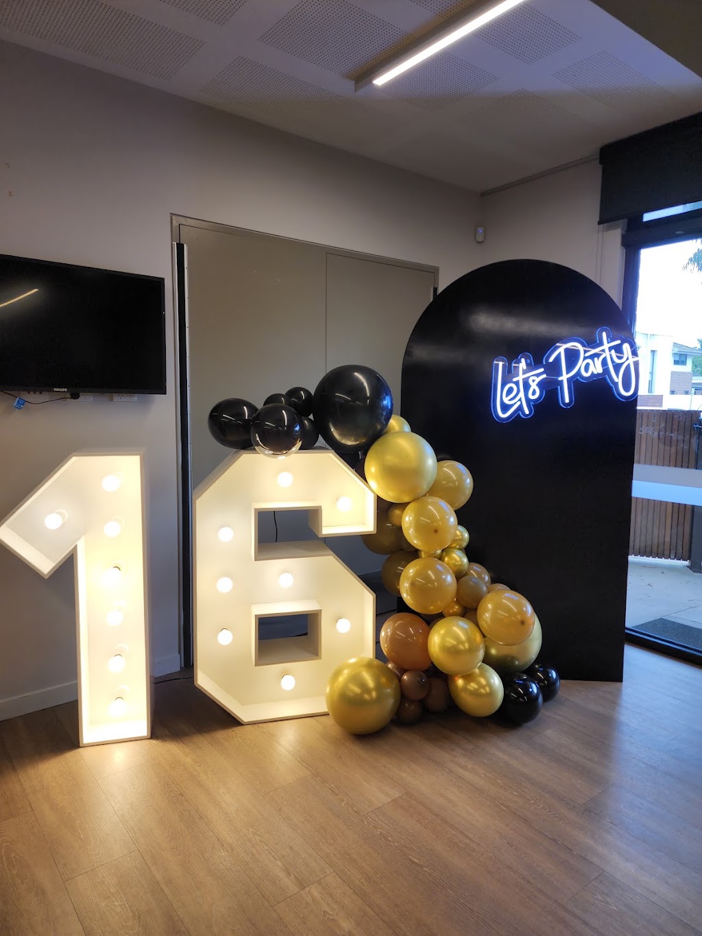 Fusion Party Hire & Events | 85 Homestead Rd, Wonga Park VIC 3115, Australia | Phone: 0432 448 103