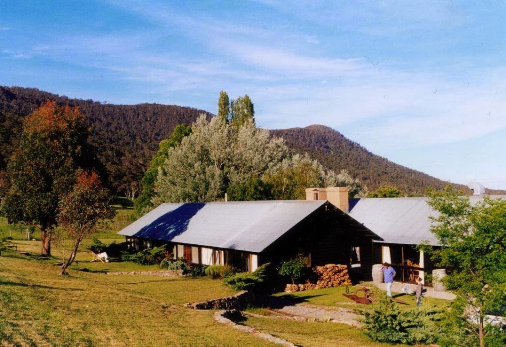 Crackenback Farm Guesthouse | 914 Alpine Way, Crackenback NSW 2627, Australia | Phone: (02) 6456 2601