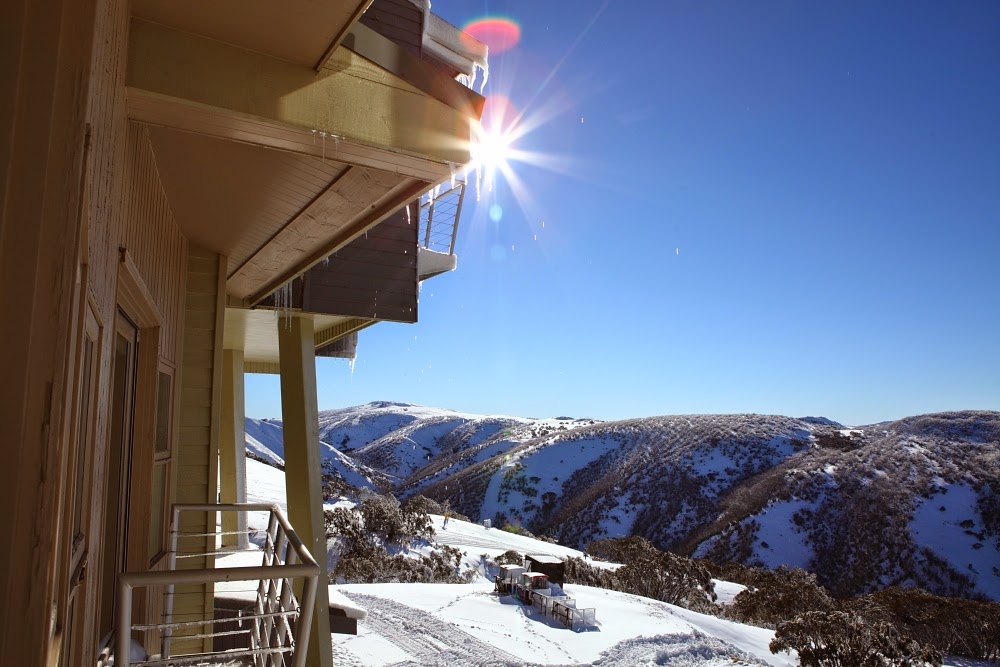 White Crystal Apartments | Lot 1 Great Alpine Rd, Hotham Heights VIC 3741, Australia | Phone: (03) 5759 4480