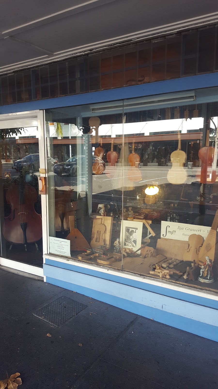 Ilja Grawert-Violinmaker ~ By appointment only | 1144 Waterworks Rd, The Gap QLD 4061, Australia | Phone: 0437 882 468