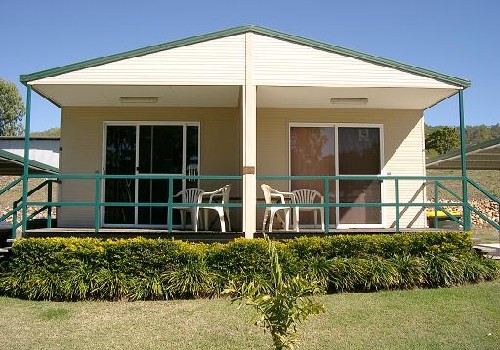 Mt Perry Caravan Park Correct Address | Entrance off the main street next to the Community Hall, 54 Heusman St, Mount Perry QLD 4671, Australia | Phone: 0476 815 500